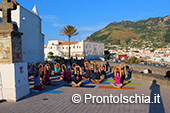 Giornata mondiale dello yoga a Ischia 6